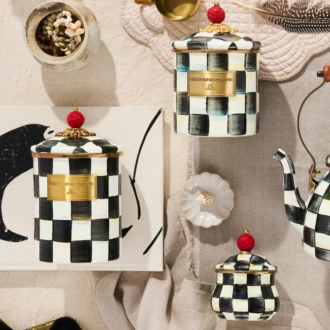 Courtly Check Medium Canister image number 7