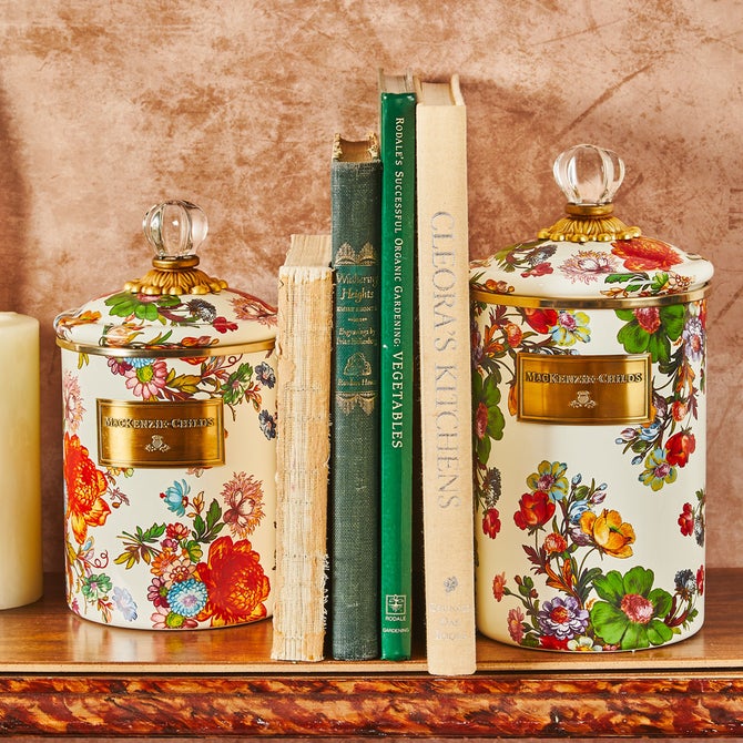 White Flower Market Medium Canister image number 4