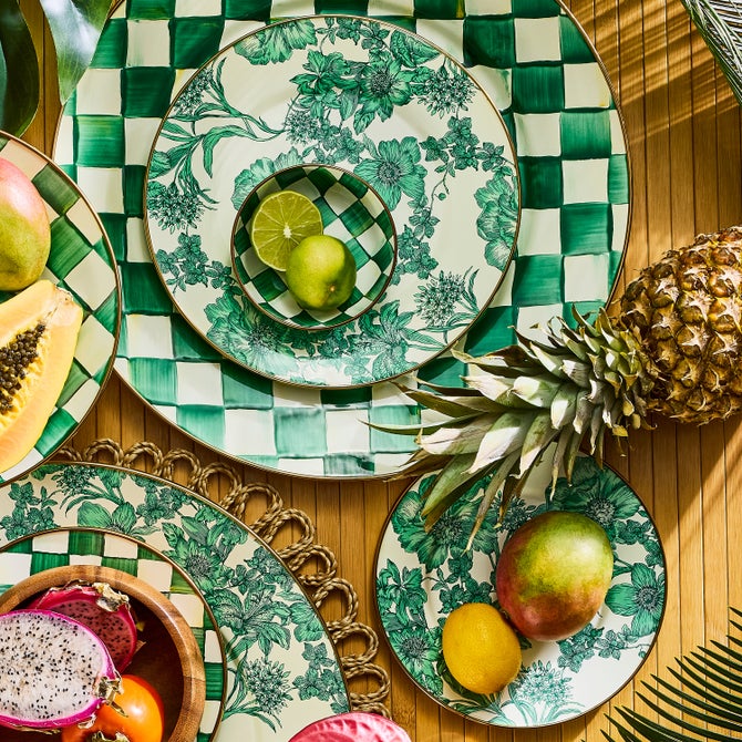 Emerald English Garden Enamel Dinnerware image number 4