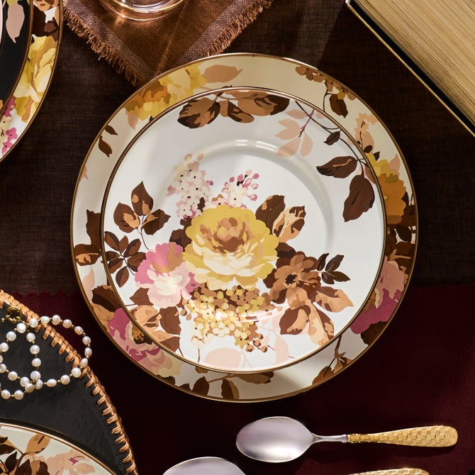 Wild Rose White Dinner Plate image number 11