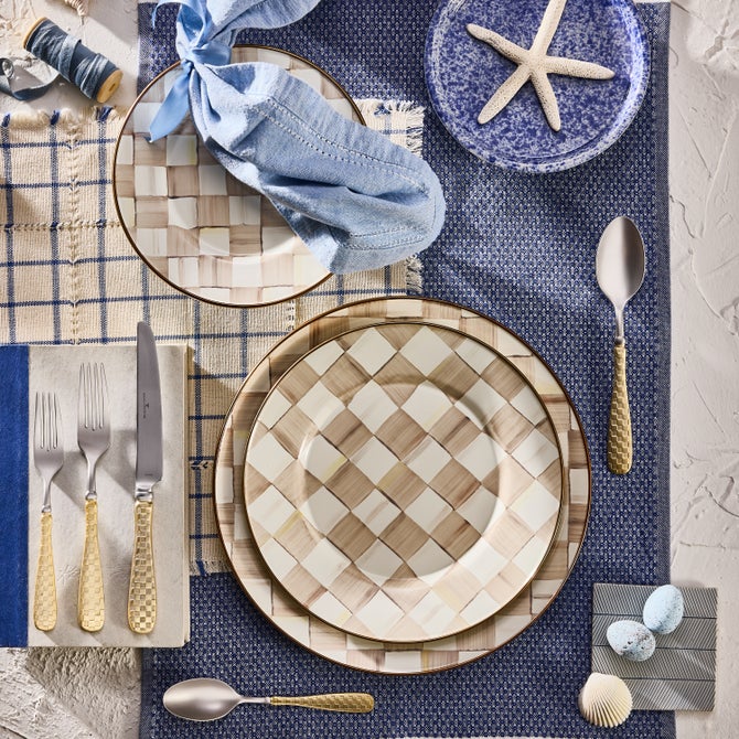 Mocha Check Dinner Plate image number 6