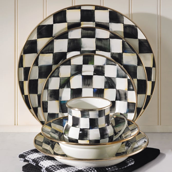 Courtly Check Dinner Plate image number 10