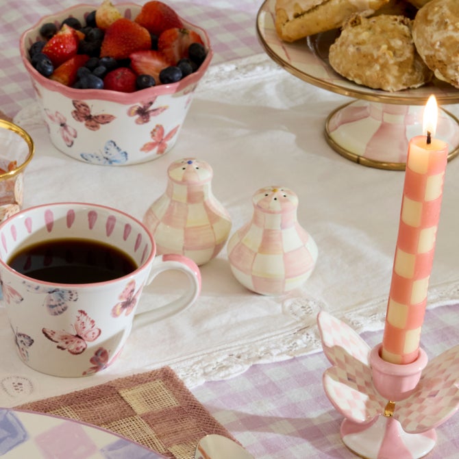 Rosy Check Salt & Pepper Shakers image number 4