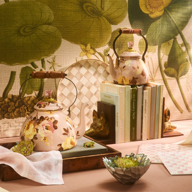 Wild Rose Mauve 3 Quart Tea Kettle image number 2