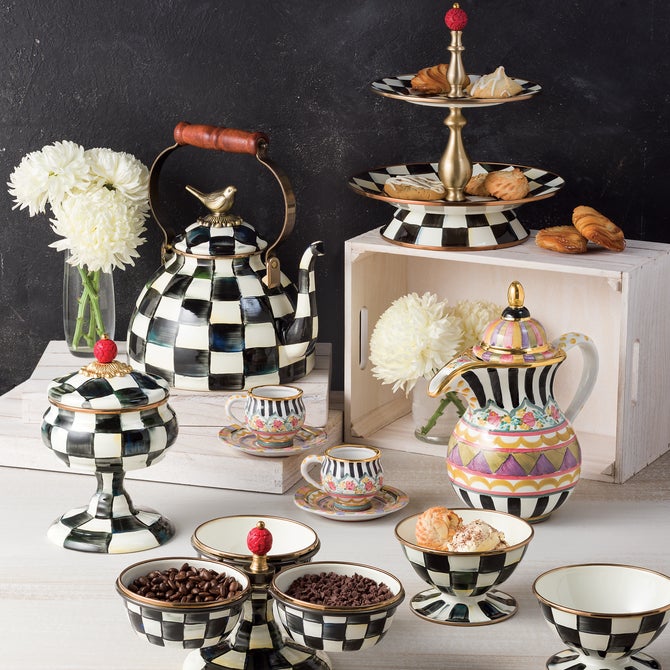 Courtly Check 3 Quart Tea Kettle with Bird image number 4