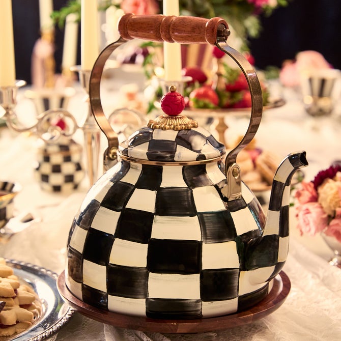 Courtly Check 3 Quart Tea Kettle image number 8