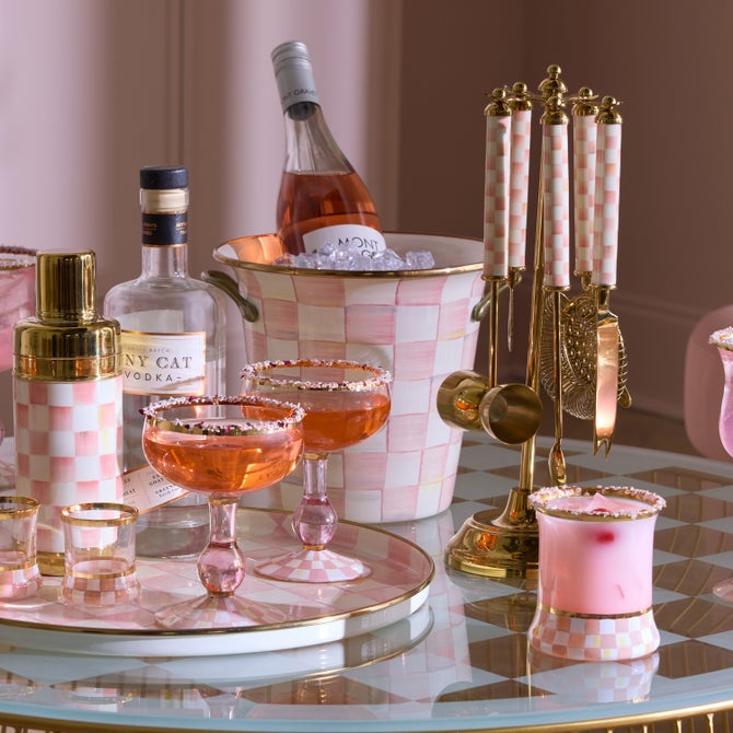 Rosy Check Wine Cooler image number 3