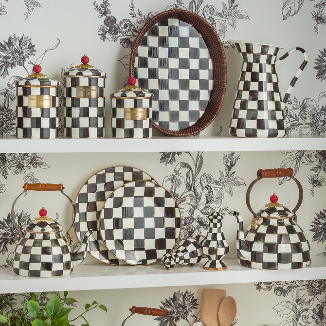Courtly Check Large Practical Pitcher image number 5