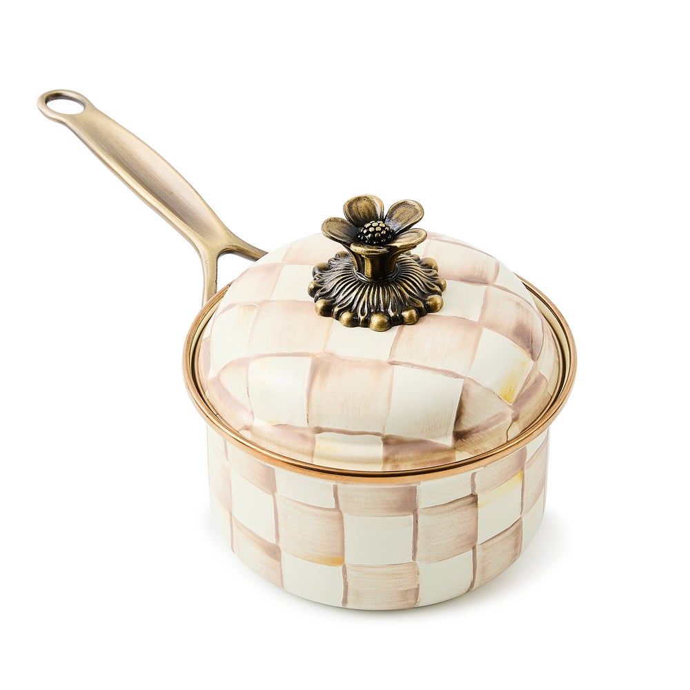 Mocha Check Cookware mackenzie-childs Panama imagen 1 Mocha Check Cookware mackenzie-childs Panama imagen 1