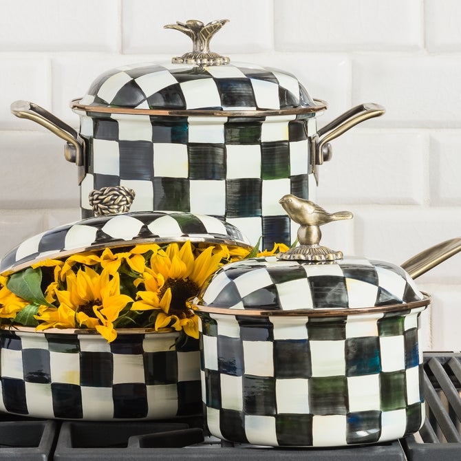 Courtly Check 2.5 Quart Saucepan image number 7