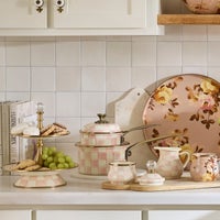 Rosy Check Cookware