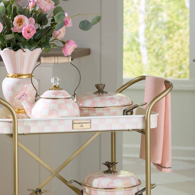 Rosy Check 3 Qt. Casserole image number 3