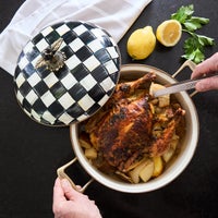 Courtly Check 5 Quart Casserole
