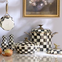 Courtly Check 7 Quart Stockpot