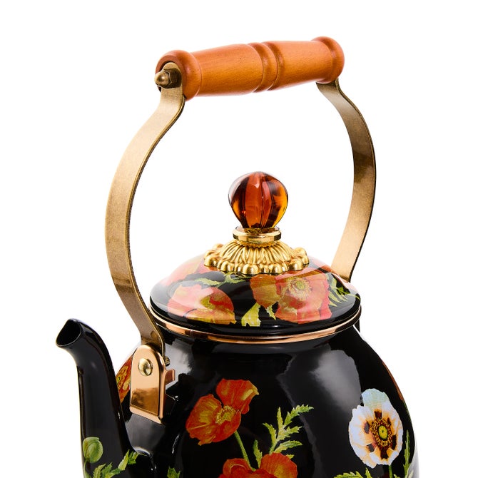 Poppy 2 Quart Tea Kettle image number 2