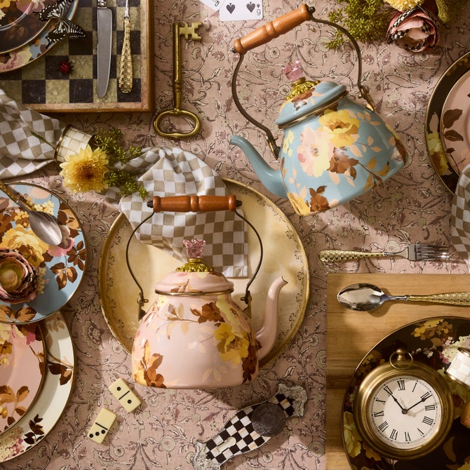 Wild Rose Mauve 2 Quart Tea Kettle image number 4