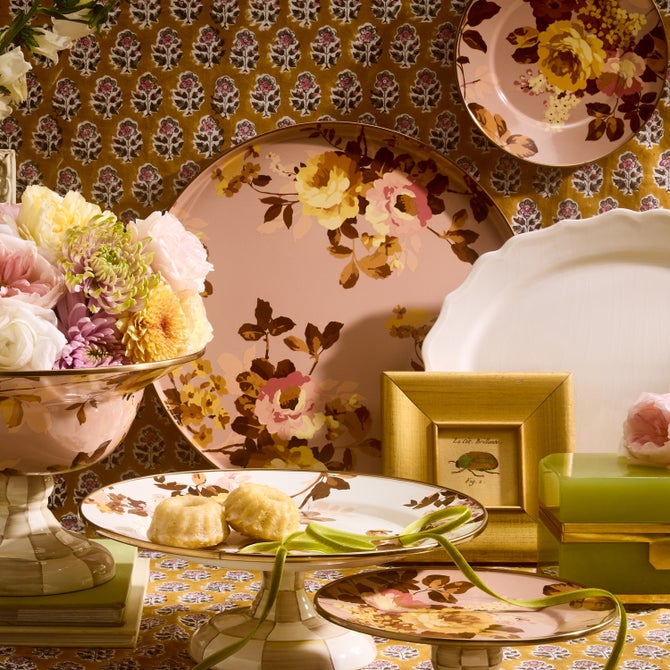 Wild Rose Mauve Round Tray image number 2