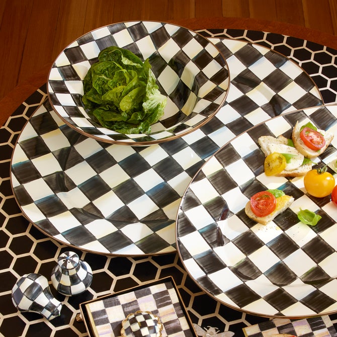 Courtly Check Large Oval Platter image number 4
