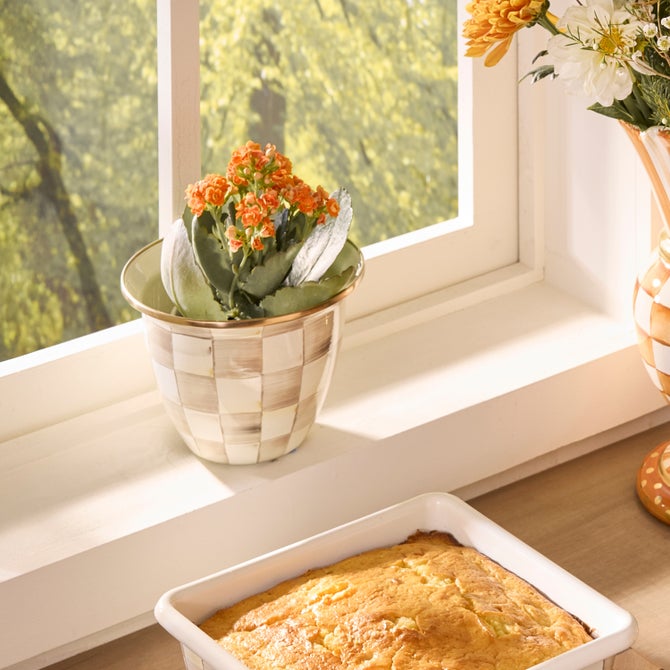 Mocha Check Large Flower Pot image number 2