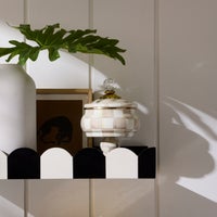 Mocha Check Curiosity Pot