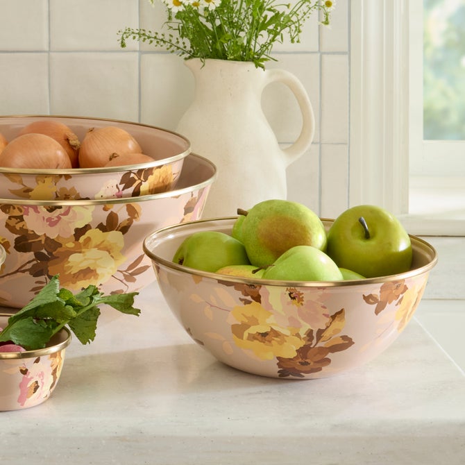 Wild Rose Mauve Medium Everyday Bowl image number 1