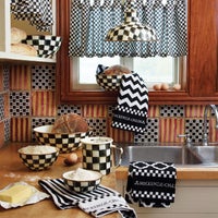 Courtly Check Medium Everyday Bowl