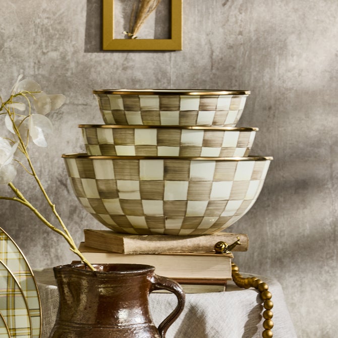 Mocha Check Medium Everyday Bowl image number 5