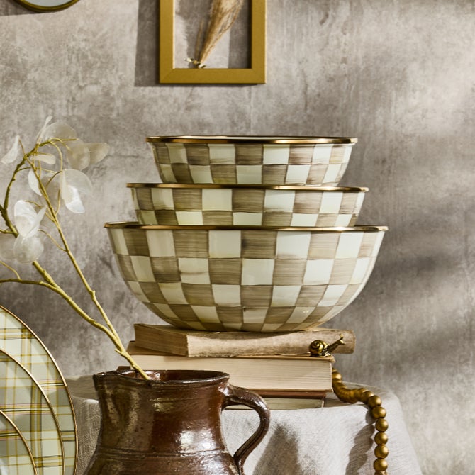 Mocha Check Large Everyday Bowl image number 5