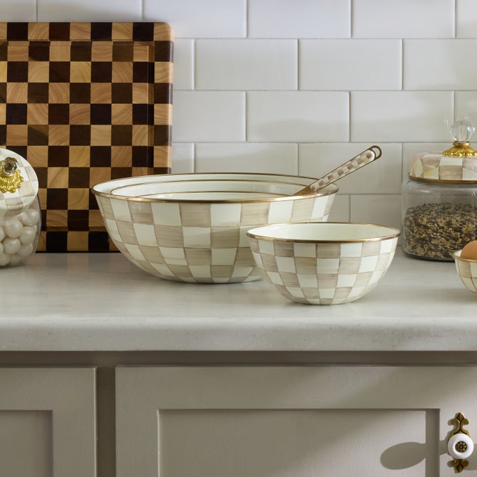 Mocha Check Large Everyday Bowl image number 6