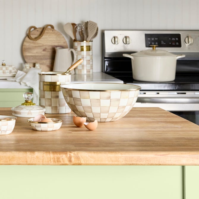 Mocha Check Large Everyday Bowl image number 4