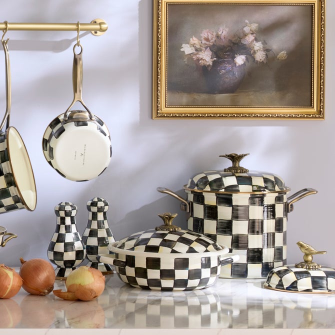 Courtly Check Medium Casserbole image number 12