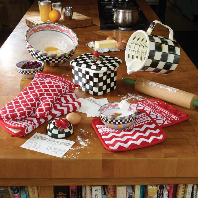 Courtly Check 7 Cup Measuring Cup image number 5