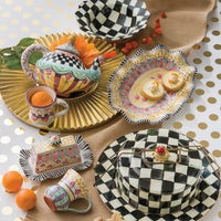 Courtly Check Cake Carrier