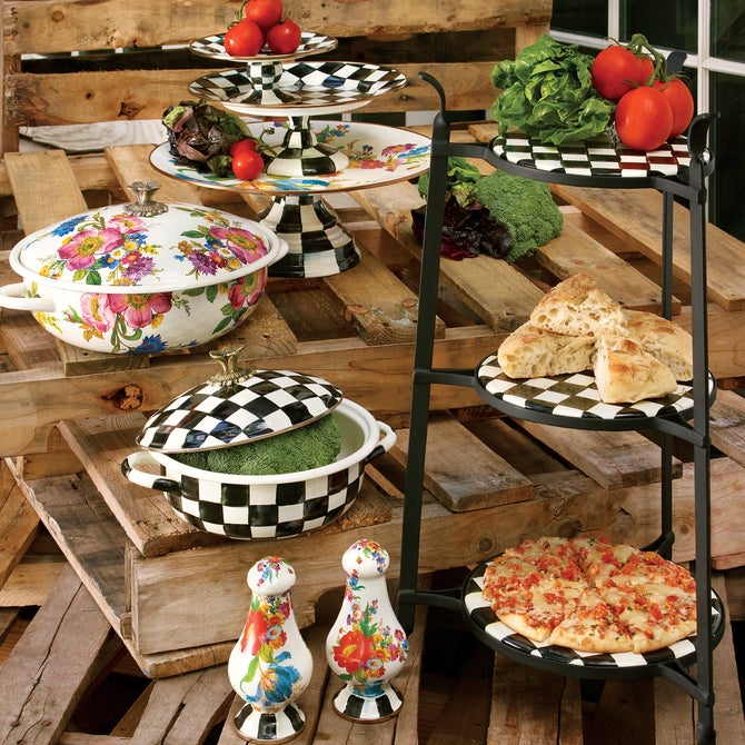 Courtly Check Small Pedestal Platter image number 14