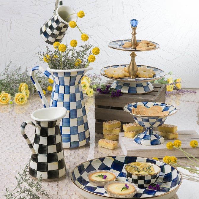 Royal Check Two Tier Sweet Stand image number 6