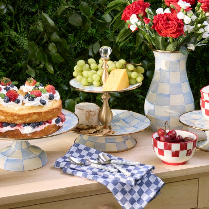 Sky Check Two Tier Sweet Stand image number 3