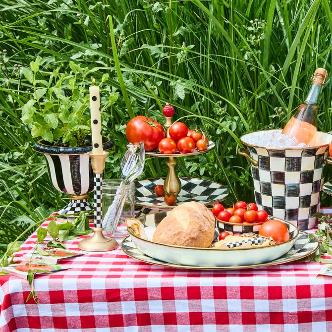 Courtly Check Two Tier Sweet Stand image number 10