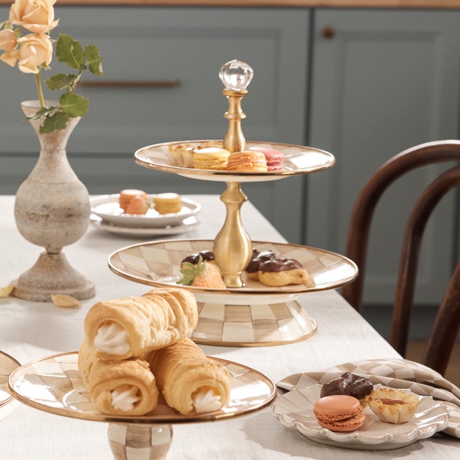 Mocha Check Two Tier Sweet Stand image number 4