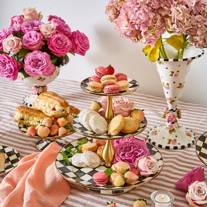 Courtly Check Three Tier Sweet Stand image number 10