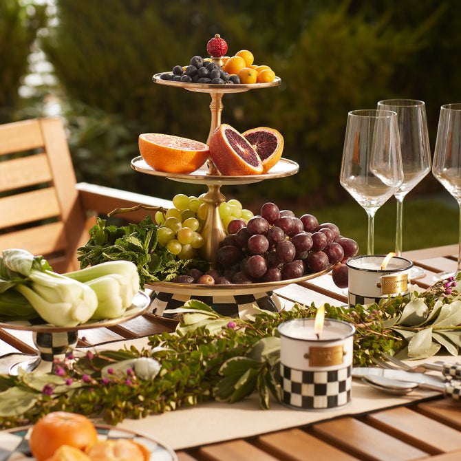 Courtly Check Three Tier Sweet Stand image number 3