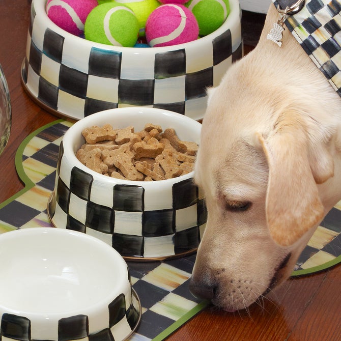 Courtly Check Medium Pet Dish image number 2