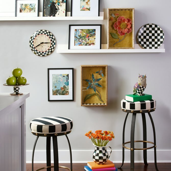 Courtly Check Wall Clock image number 5