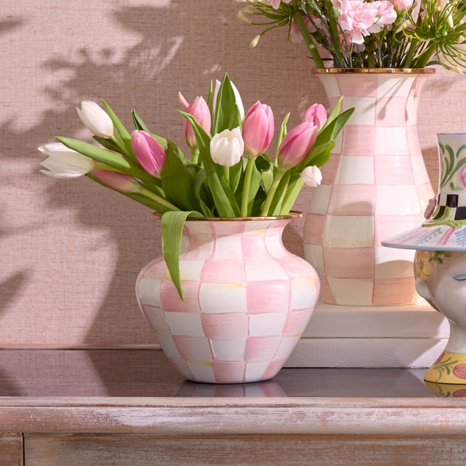 Rosy Check Large Vase image number 1