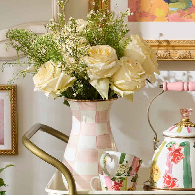 Rosy Check Tall Vase image number 4