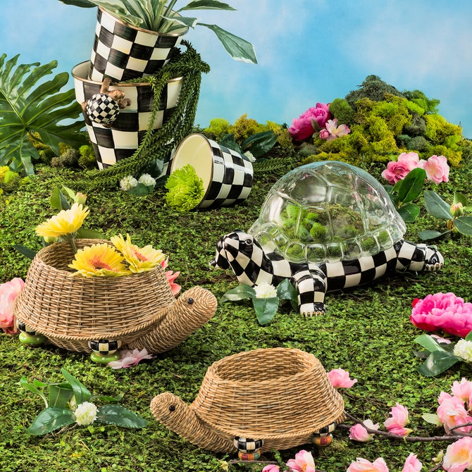 Courtly Check Small Garden Pot image number 8