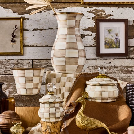 Mocha Check Small Garden Pot