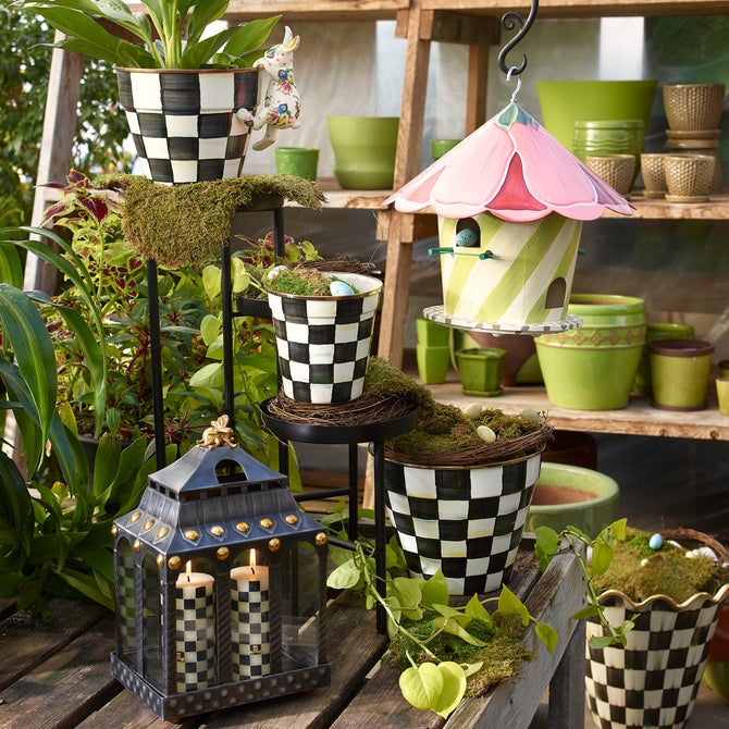 Courtly Check Extra Large Garden Pot image number 2