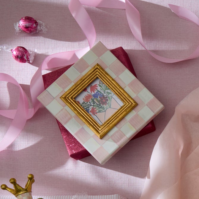 Rosy Check 2.5" x 3" Frame image number 1