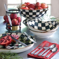 Courtly Check Abundant Bowl
