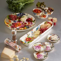 White Flower Market Appetizer Plates, Set of 4